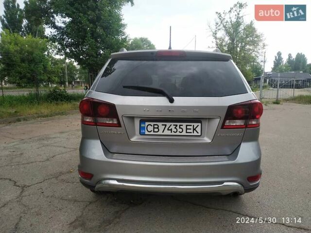 Сірий Додж Джорні, об'ємом двигуна 2.36 л та пробігом 160 тис. км за 12800 $, фото 2 на Automoto.ua