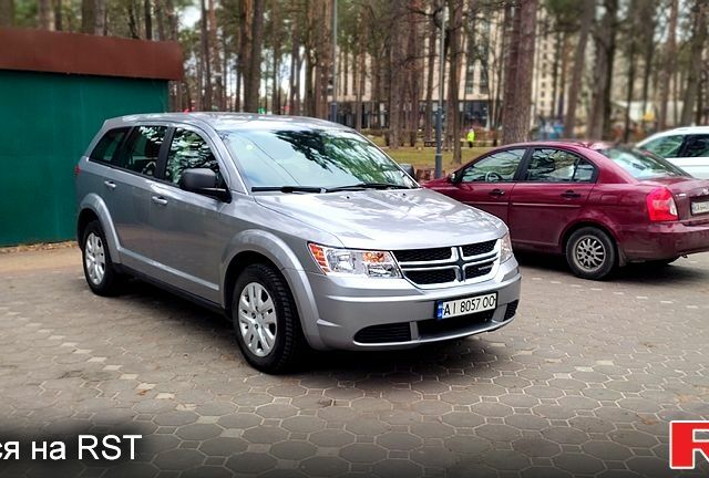 Серый Додж Джорни, объемом двигателя 2.4 л и пробегом 132 тыс. км за 10799 $, фото 1 на Automoto.ua
