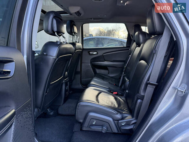 Сірий Додж Джорні, об'ємом двигуна 3.61 л та пробігом 196 тис. км за 14000 $, фото 14 на Automoto.ua