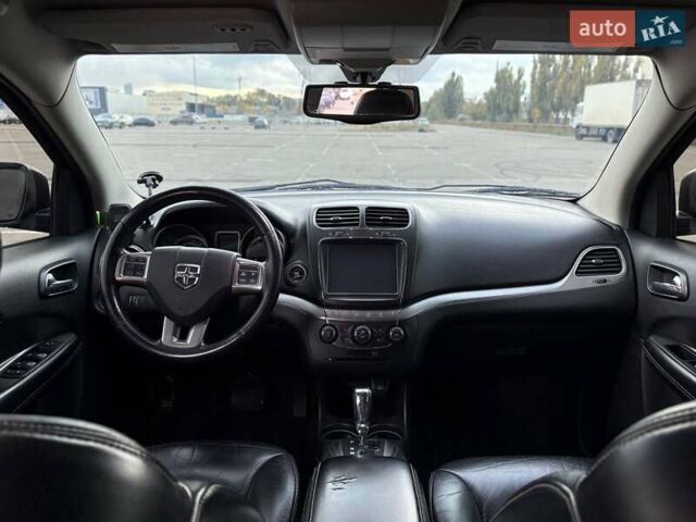 Додж Джорни 2015 в Киеве на Automoto.ua Серый Додж Джорни, объемом двигателя 3.6 л и пробегом 197 тыс. км за 13400 $, фото 2 на Automoto.ua