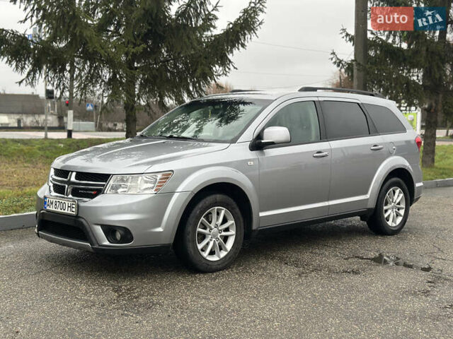 Сірий Додж Джорні, об'ємом двигуна 3.61 л та пробігом 190 тис. км за 9950 $, фото 2 на Automoto.ua