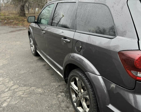 Серый Додж Джорни, объемом двигателя 3.6 л и пробегом 187 тыс. км за 12200 $, фото 14 на Automoto.ua