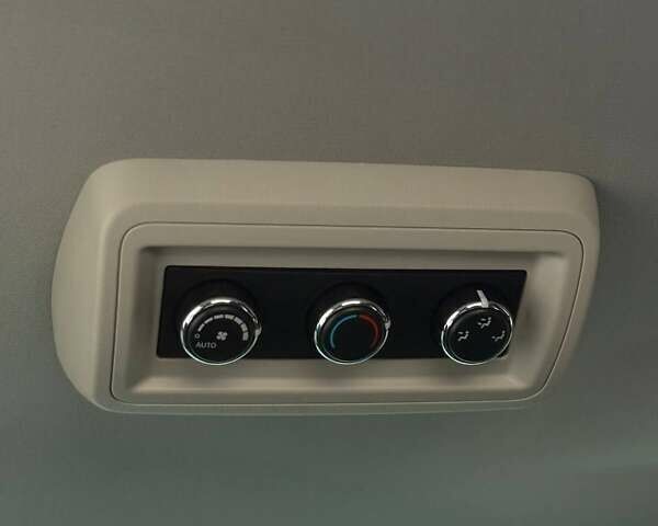 Додж Джорни 2015 в Киеве на Automoto.ua Серый Додж Джорни, объемом двигателя 3.6 л и пробегом 197 тыс. км за 13400 $, фото 21 на Automoto.ua