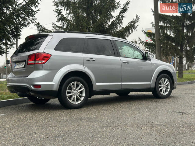 Сірий Додж Джорні, об'ємом двигуна 3.61 л та пробігом 190 тис. км за 9950 $, фото 7 на Automoto.ua