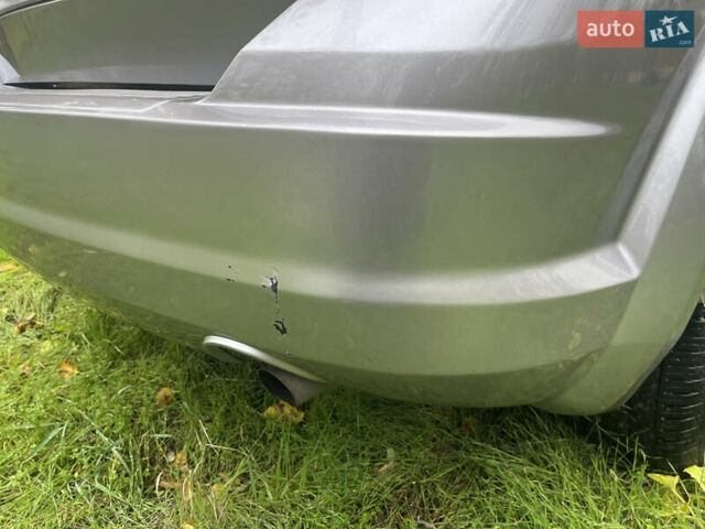 Серый Додж Джорни, объемом двигателя 2.36 л и пробегом 118 тыс. км за 11500 $, фото 7 на Automoto.ua