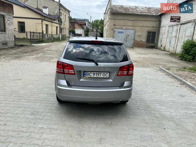 Серый Додж Джорни, объемом двигателя 2.36 л и пробегом 210 тыс. км за 9100 $, фото 10 на Automoto.ua