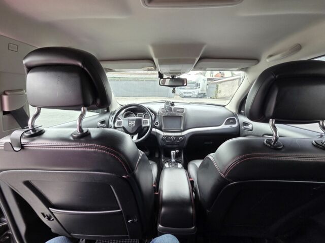 Серый Додж Джорни, объемом двигателя 3.6 л и пробегом 107 тыс. км за 13500 $, фото 1 на Automoto.ua