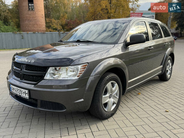 Сірий Додж Джорні, об'ємом двигуна 2.36 л та пробігом 204 тис. км за 7999 $, фото 1 на Automoto.ua