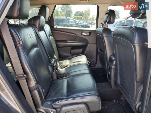 Сірий Додж Джорні, об'ємом двигуна 3.6 л та пробігом 170 тис. км за 1100 $, фото 10 на Automoto.ua