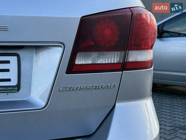 Сірий Додж Джорні, об'ємом двигуна 3.61 л та пробігом 196 тис. км за 14000 $, фото 12 на Automoto.ua