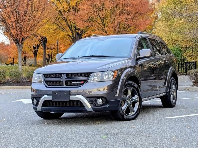 Серый Додж Джорни, объемом двигателя 3.6 л и пробегом 70 тыс. км за 5500 $, фото 2 на Automoto.ua