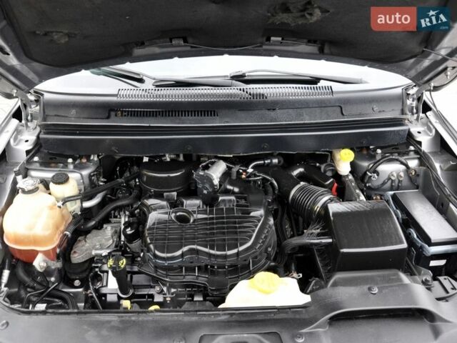 Серый Додж Джорни, объемом двигателя 3.6 л и пробегом 224 тыс. км за 10500 $, фото 40 на Automoto.ua
