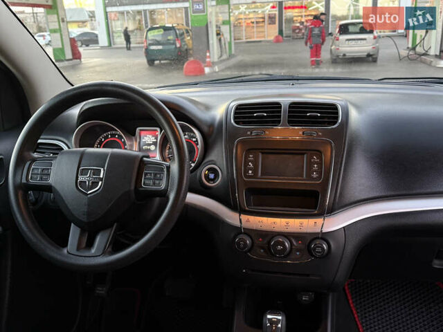 Сірий Додж Джорні, об'ємом двигуна 3.6 л та пробігом 188 тис. км за 10200 $, фото 8 на Automoto.ua