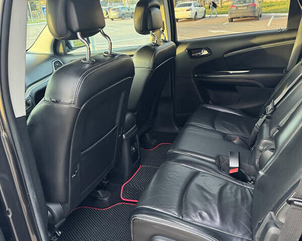 Серый Додж Джорни, объемом двигателя 3.6 л и пробегом 139 тыс. км за 13950 $, фото 60 на Automoto.ua