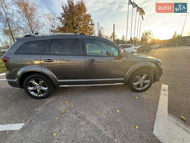 Серый Додж Джорни, объемом двигателя 3.6 л и пробегом 139 тыс. км за 13950 $, фото 22 на Automoto.ua