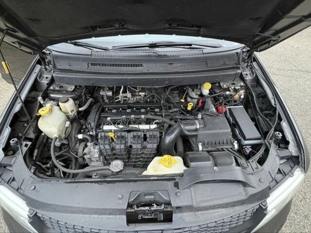 Серый Додж Джорни, объемом двигателя 2.4 л и пробегом 240 тыс. км за 11200 $, фото 7 на Automoto.ua