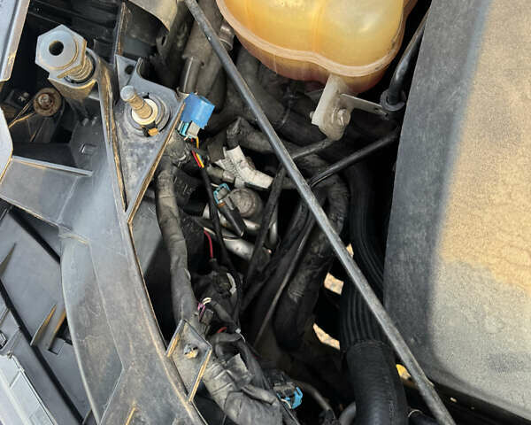 Серый Додж Джорни, объемом двигателя 3.6 л и пробегом 139 тыс. км за 13950 $, фото 85 на Automoto.ua