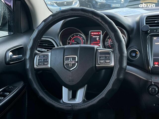 Серый Додж Джорни, объемом двигателя 2.4 л и пробегом 170 тыс. км за 10590 $, фото 28 на Automoto.ua