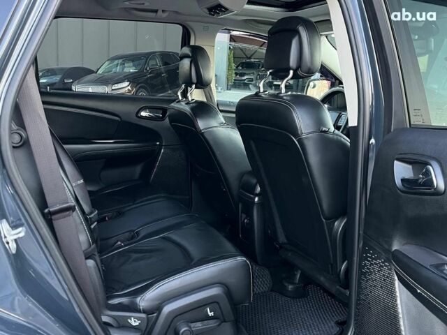 Серый Додж Джорни, объемом двигателя 2.4 л и пробегом 170 тыс. км за 10590 $, фото 33 на Automoto.ua