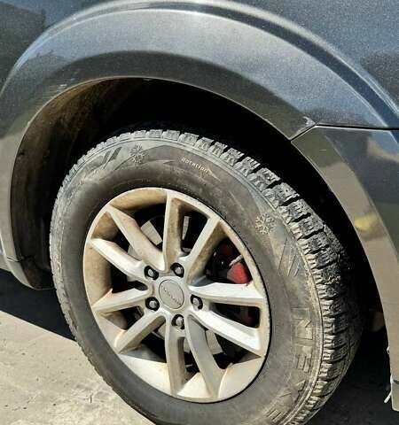 Додж Джорни 2016 в Андрушевке на Automoto.ua Серый Додж Джорни, объемом двигателя 3.6 л и пробегом 186 тыс. км за 11500 $, фото 13 на Automoto.ua