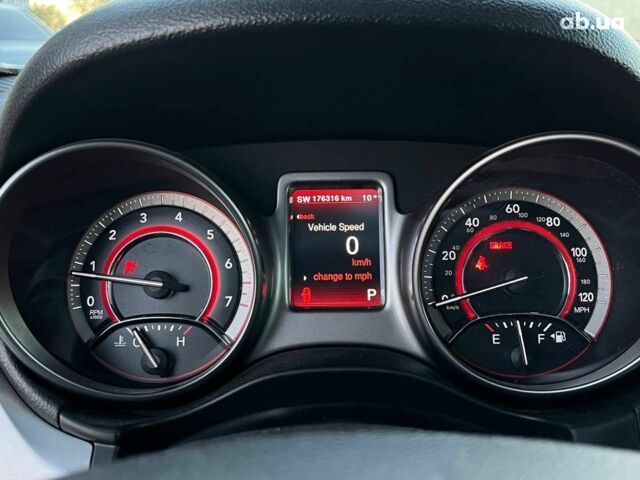 Серый Додж Джорни, объемом двигателя 2.4 л и пробегом 170 тыс. км за 10590 $, фото 22 на Automoto.ua