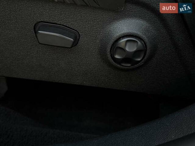 Сірий Додж Джорні, об'ємом двигуна 3.6 л та пробігом 188 тис. км за 10200 $, фото 15 на Automoto.ua