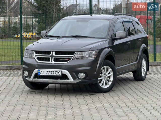 Серый Додж Джорни, объемом двигателя 2.4 л и пробегом 141 тыс. км за 10500 $, фото 4 на Automoto.ua