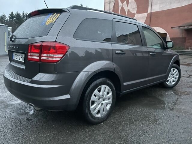 Серый Додж Джорни, объемом двигателя 2.4 л и пробегом 136 тыс. км за 10500 $, фото 5 на Automoto.ua