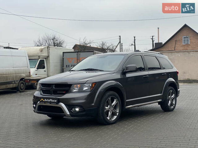 Серый Додж Джорни, объемом двигателя 2.36 л и пробегом 139 тыс. км за 10900 $, фото 4 на Automoto.ua
