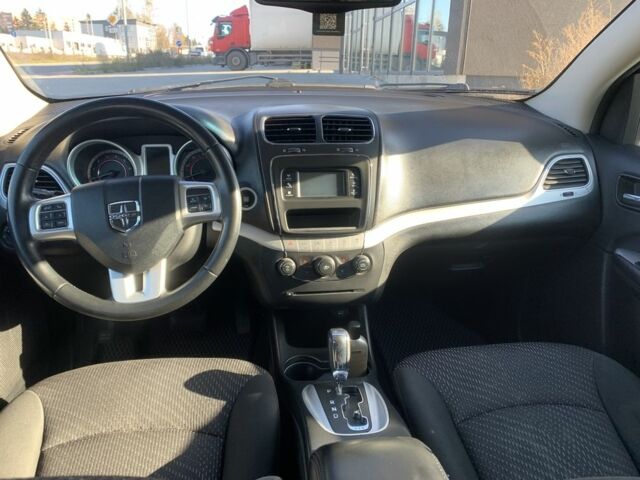 Додж Джорни 2016 в Тернополе на Automoto.ua Серый Додж Джорни, объемом двигателя 2.4 л и пробегом 172 тыс. км за 9800 $, фото 7 на Automoto.ua