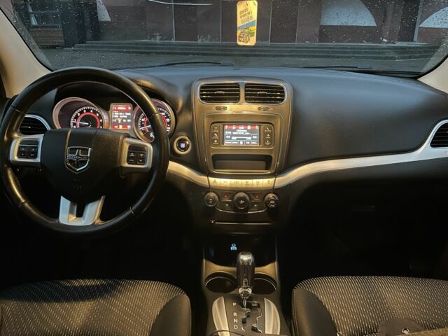 Серый Додж Джорни, объемом двигателя 2.4 л и пробегом 136 тыс. км за 10500 $, фото 11 на Automoto.ua