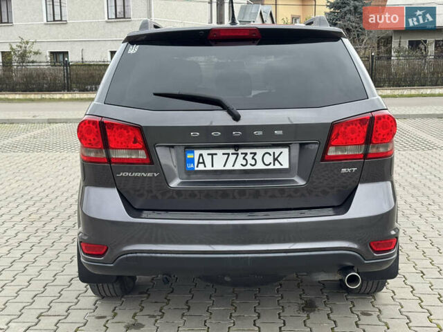 Серый Додж Джорни, объемом двигателя 2.4 л и пробегом 141 тыс. км за 10500 $, фото 27 на Automoto.ua