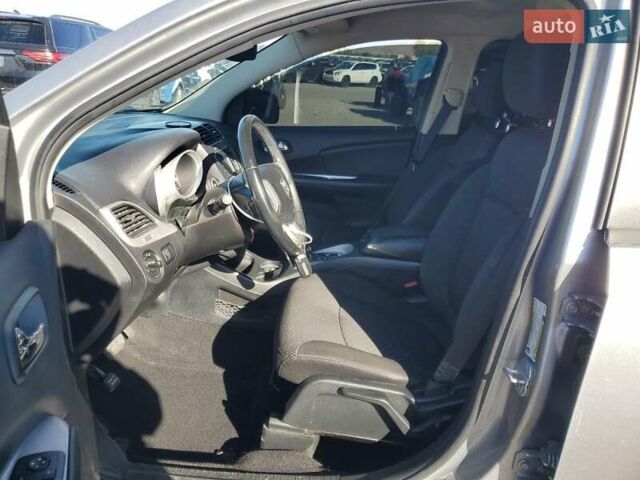 Додж Джорні 2016 у Львові на Automoto.ua Сірий Додж Джорні, об'ємом двигуна 0 л та пробігом 120 тис. км за 2700 $, фото 6 на Automoto.ua