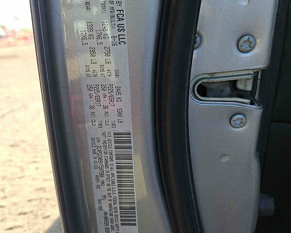 Сірий Додж Джорні, об'ємом двигуна 2.4 л та пробігом 209 тис. км за 8200 $, фото 14 на Automoto.ua