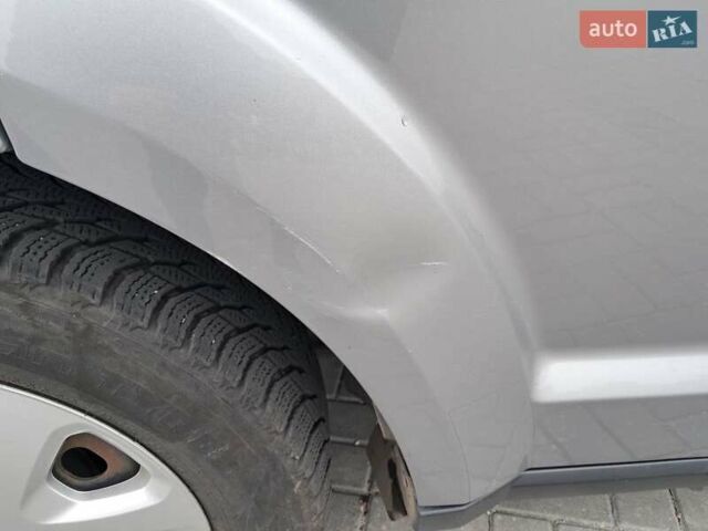 Серый Додж Джорни, объемом двигателя 2.36 л и пробегом 138 тыс. км за 12900 $, фото 14 на Automoto.ua