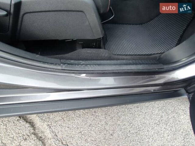 Серый Додж Джорни, объемом двигателя 3.6 л и пробегом 172 тыс. км за 15999 $, фото 13 на Automoto.ua