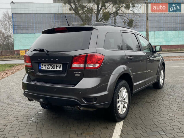 Серый Додж Джорни, объемом двигателя 3.6 л и пробегом 188 тыс. км за 9900 $, фото 3 на Automoto.ua