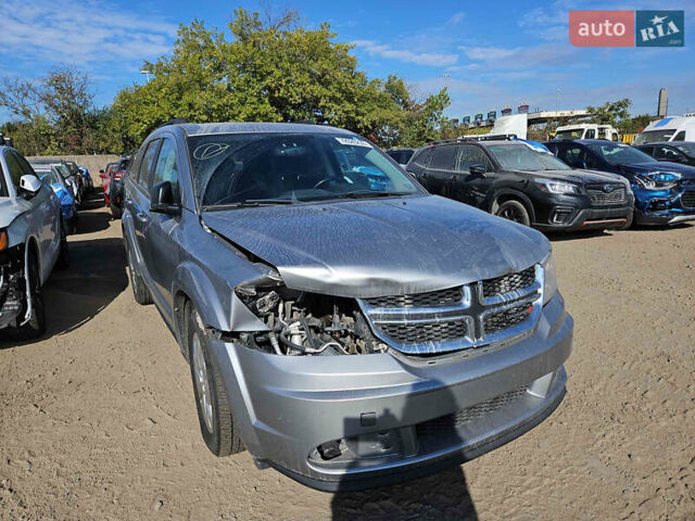 Сірий Додж Джорні, об'ємом двигуна 2.4 л та пробігом 209 тис. км за 8200 $, фото 6 на Automoto.ua