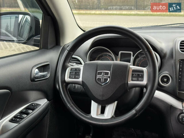 Серый Додж Джорни, объемом двигателя 2.4 л и пробегом 141 тыс. км за 10500 $, фото 45 на Automoto.ua