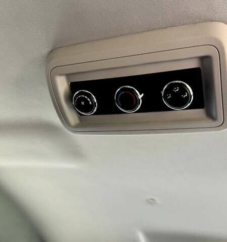 Додж Джорни 2016 в Андрушевке на Automoto.ua Серый Додж Джорни, объемом двигателя 3.6 л и пробегом 186 тыс. км за 11500 $, фото 9 на Automoto.ua