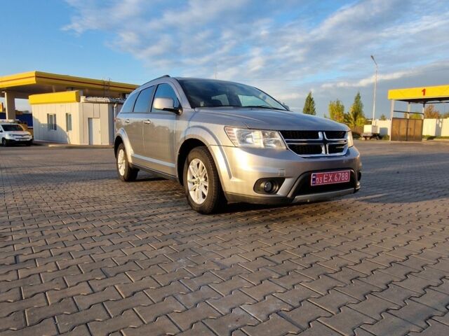 Сірий Додж Джорні, об'ємом двигуна 3 л та пробігом 160 тис. км за 10200 $, фото 3 на Automoto.ua