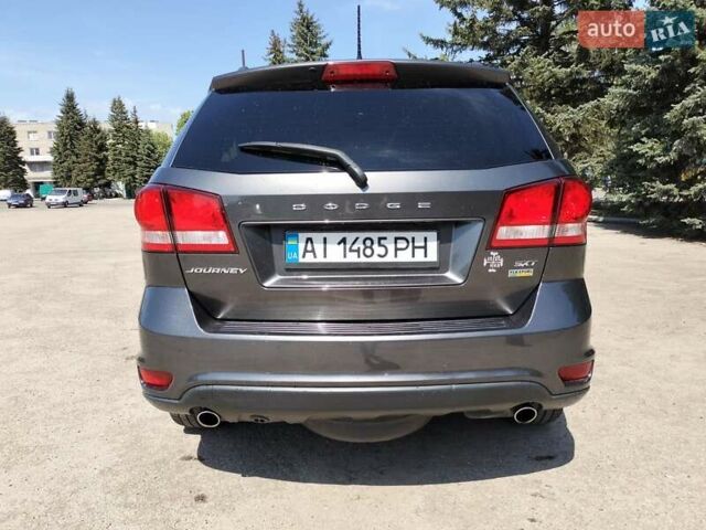Серый Додж Джорни, объемом двигателя 3.6 л и пробегом 263 тыс. км за 10700 $, фото 5 на Automoto.ua