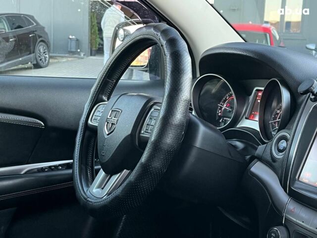 Серый Додж Джорни, объемом двигателя 2.4 л и пробегом 170 тыс. км за 10590 $, фото 39 на Automoto.ua