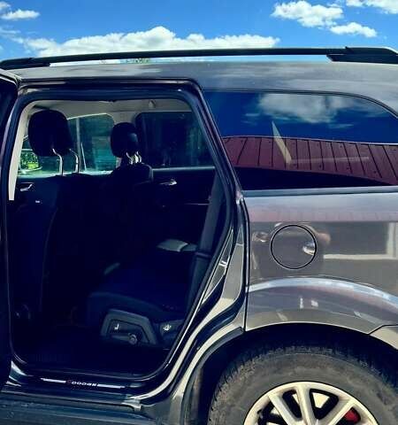 Додж Джорни 2016 в Андрушевке на Automoto.ua Серый Додж Джорни, объемом двигателя 3.6 л и пробегом 186 тыс. км за 11500 $, фото 5 на Automoto.ua
