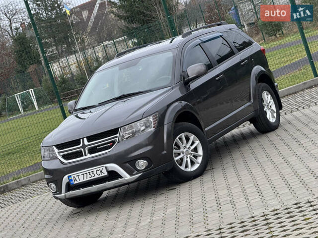 Серый Додж Джорни, объемом двигателя 2.4 л и пробегом 141 тыс. км за 10500 $, фото 2 на Automoto.ua