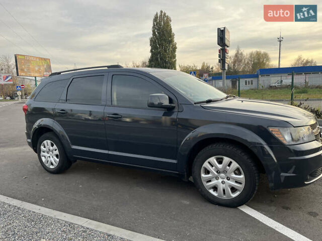 Серый Додж Джорни, объемом двигателя 2.4 л и пробегом 174 тыс. км за 10800 $, фото 4 на Automoto.ua