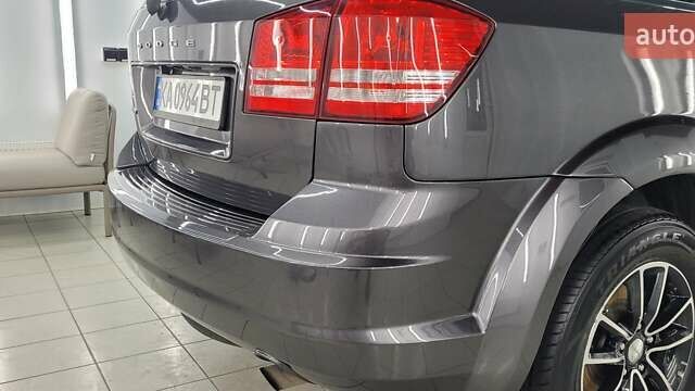 Серый Додж Джорни, объемом двигателя 2.36 л и пробегом 190 тыс. км за 14500 $, фото 15 на Automoto.ua