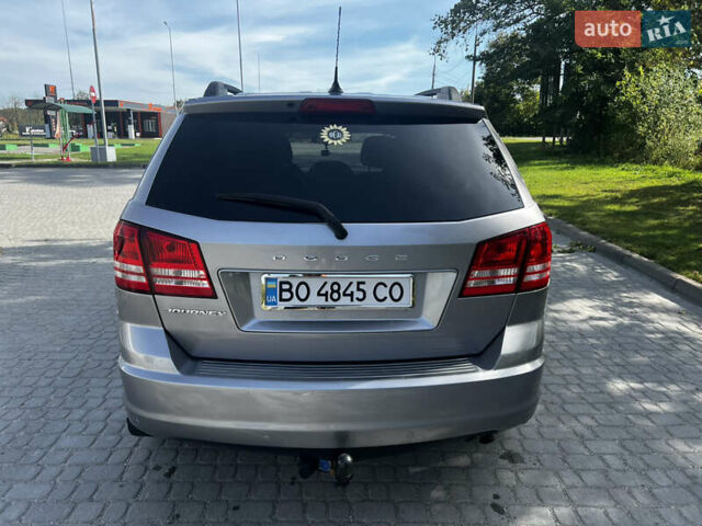 Сірий Додж Джорні, об'ємом двигуна 2.36 л та пробігом 171 тис. км за 13400 $, фото 22 на Automoto.ua