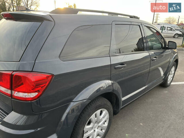 Серый Додж Джорни, объемом двигателя 2.4 л и пробегом 174 тыс. км за 10800 $, фото 10 на Automoto.ua