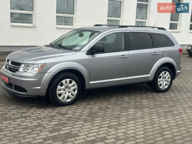 Серый Додж Джорни, объемом двигателя 2.4 л и пробегом 278 тыс. км за 10650 $, фото 1 на Automoto.ua